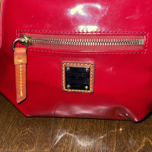 Dooney & Bourke purse - Picture 4 of 13